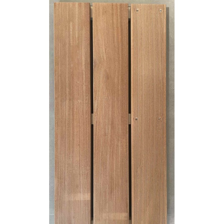 Plancher terrasse Bangkirai 25 x 145 (1 face lisse et 1 face striée)