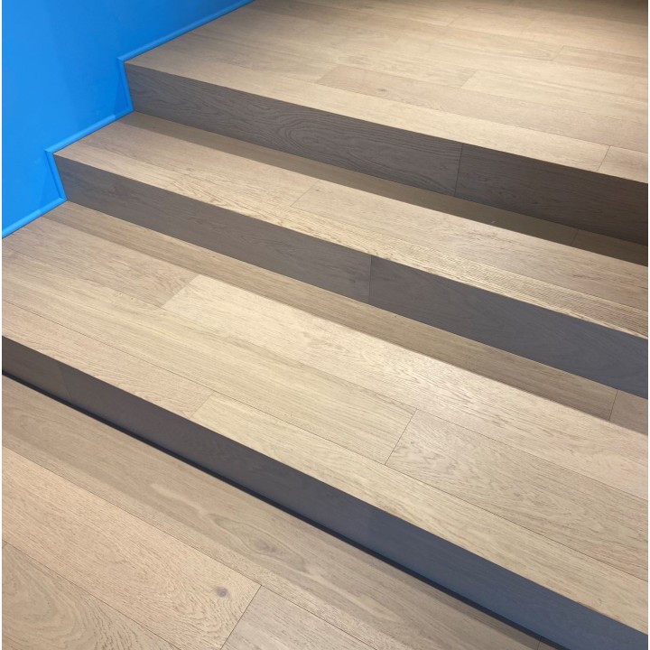 PARQUET CHENE ABISKO 12/2 x 190 mm VERNI INVISIBLE